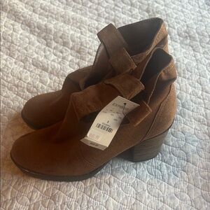 Express Brown Suede Cutout Ankle Boots with Block Heel
